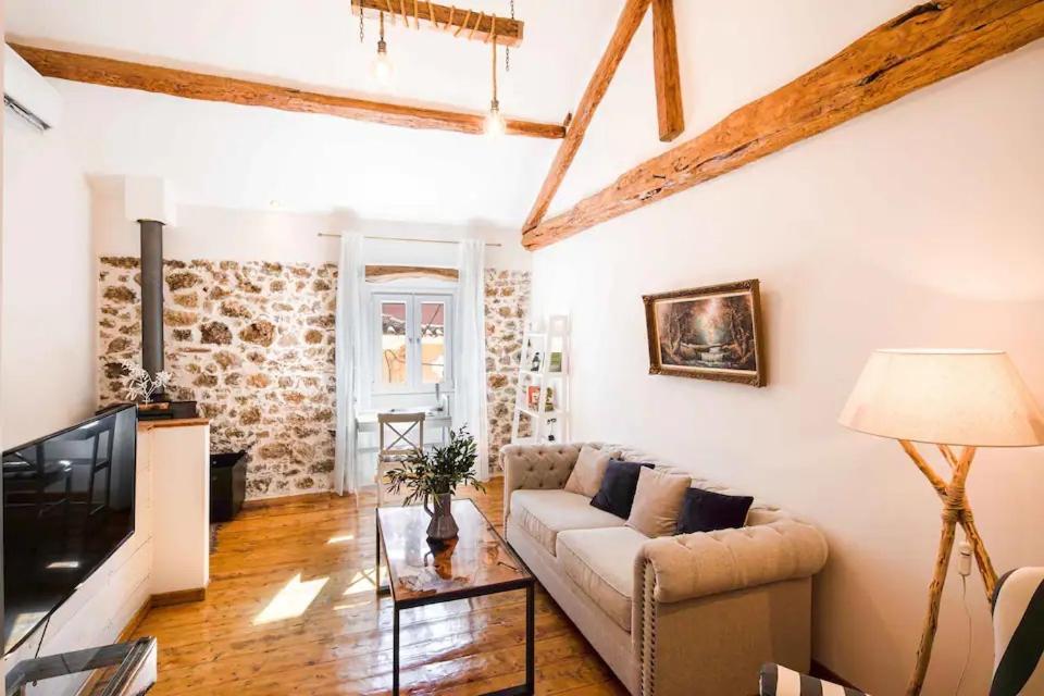 Alia House Villa Doukades Exterior photo
